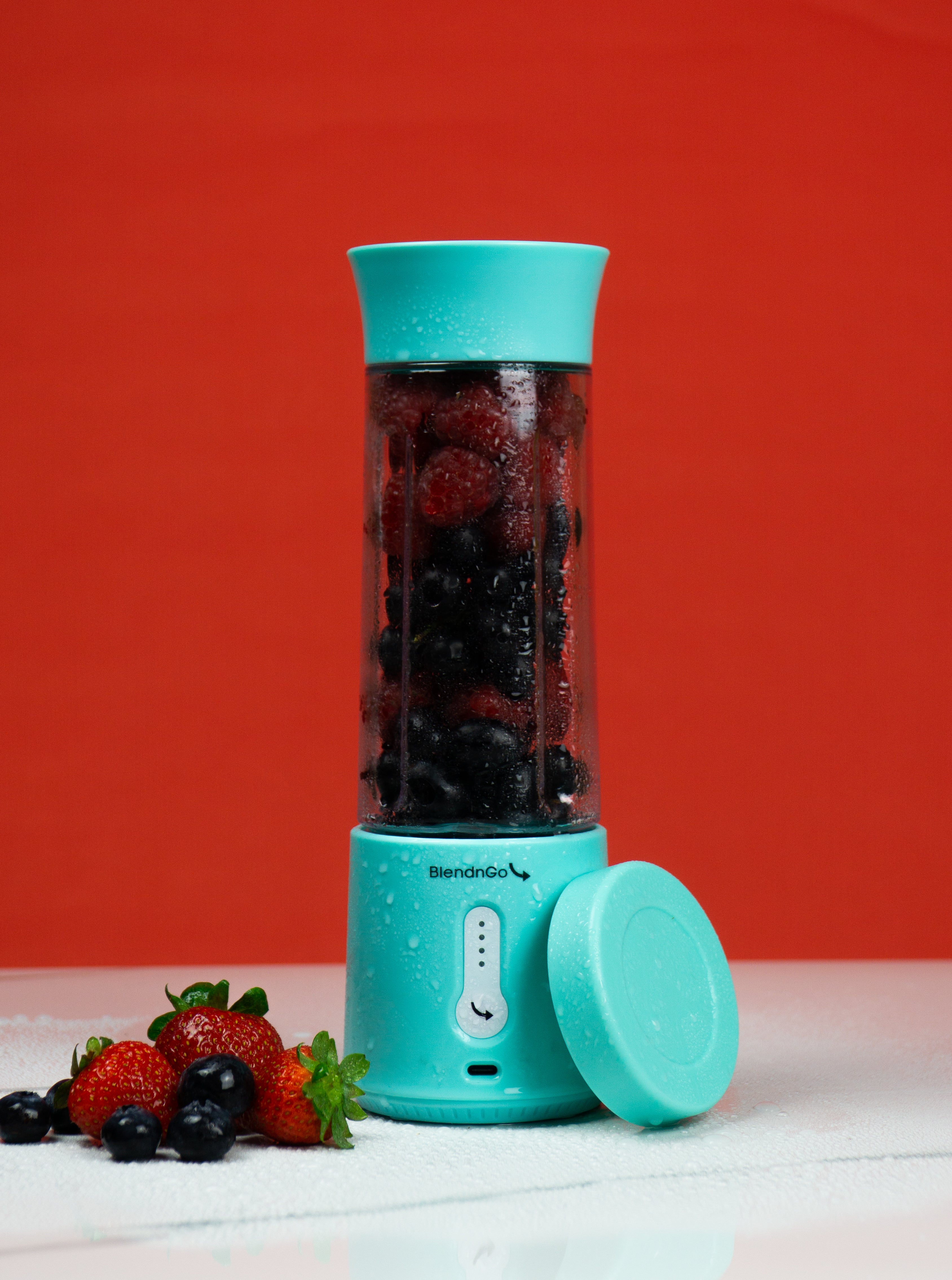 Blend n' Go - The Portable Juice Blender
